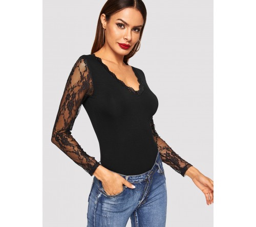 Contrast Lace Sleeve Neck Trim Solid Tee