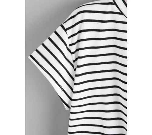 Striped Side Knotted Tee