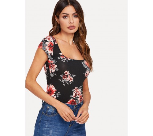 Scoop Neck Flower Print Tee