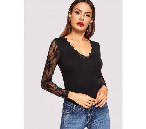 Contrast Lace Sleeve Neck Trim Solid Tee